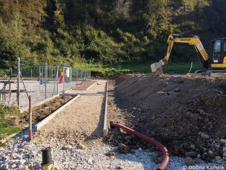 Ureditev športnega igrišča na Vrhpolju (6)